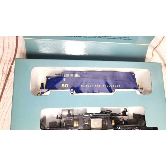 Proto 2000 Series HO Scale BL2 Locomotive Model Train - Setting the Standard - Picture 5 of 16
